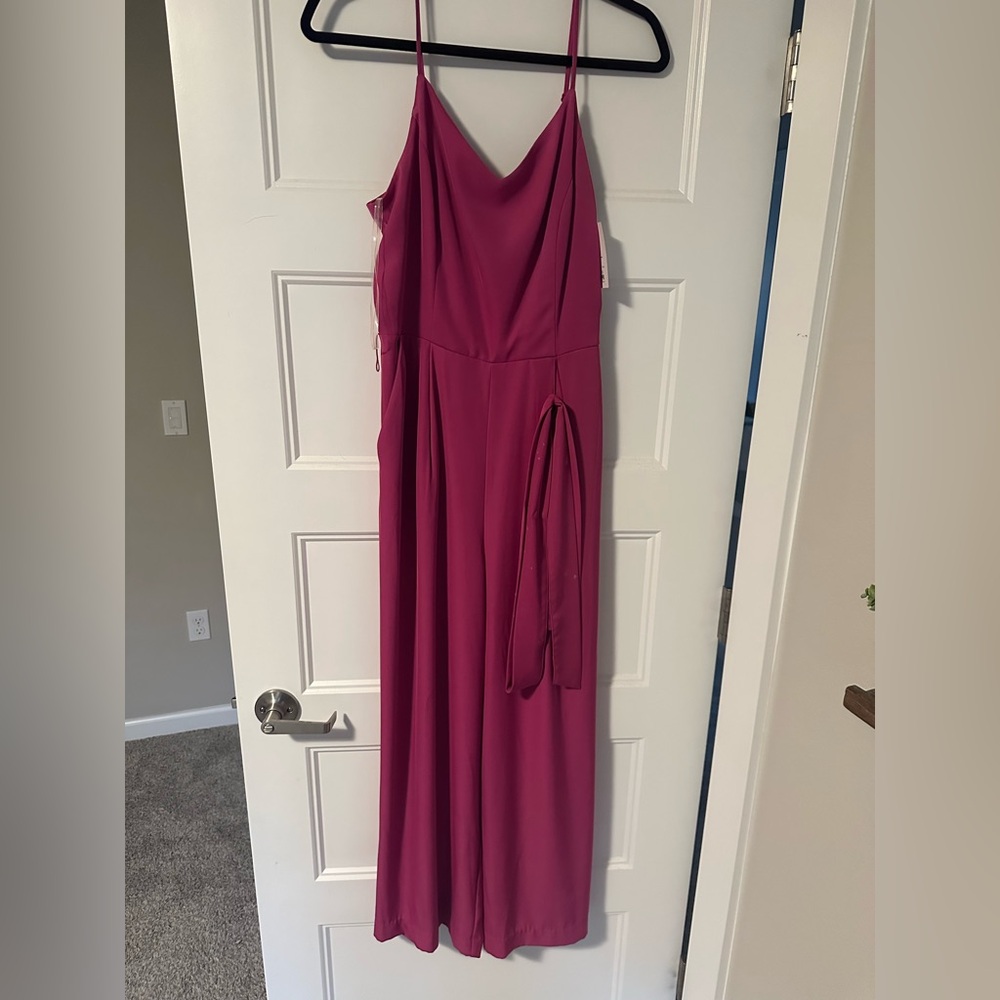 NINE WEST, size M jumper. Never worn. Tags attached